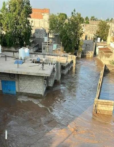 اليمن: السيول تفتك بالمدنيين وتغرق مخيمات النازحين.. تحذيرات من كارثة إنسانية متفاقمة